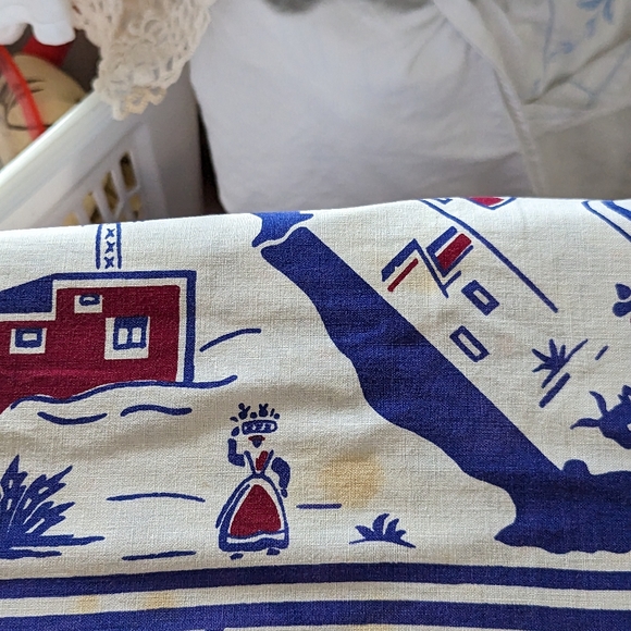 Vintage Tablecloth - Picture 5 of 5